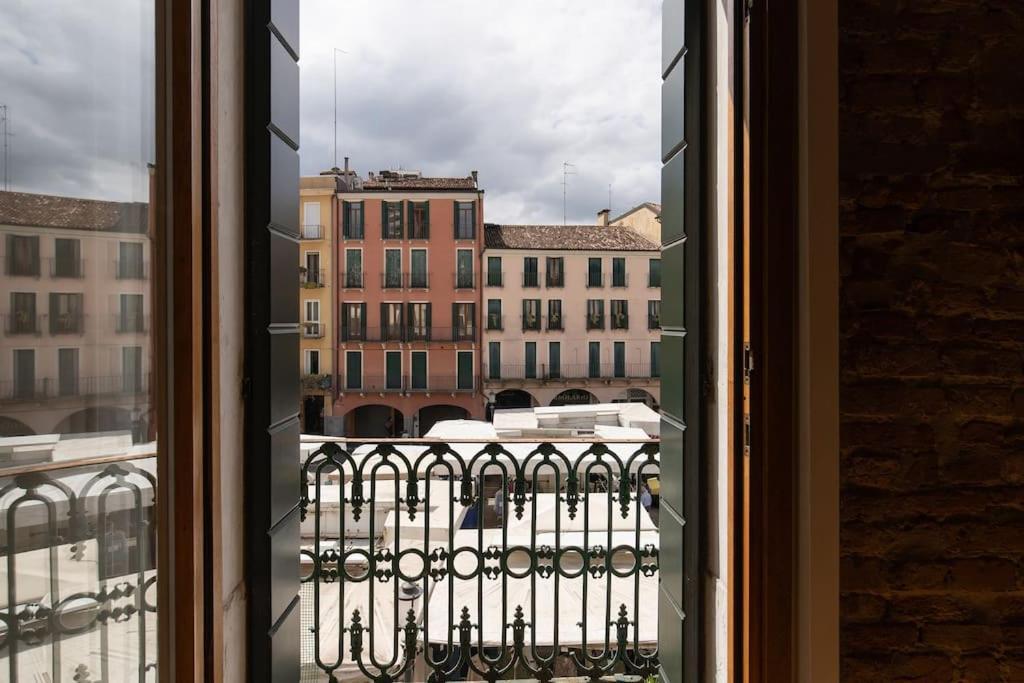 Enjoy Home - Appartamento Orologio, Piazza Dei Signori Padova Exteriér fotografie
